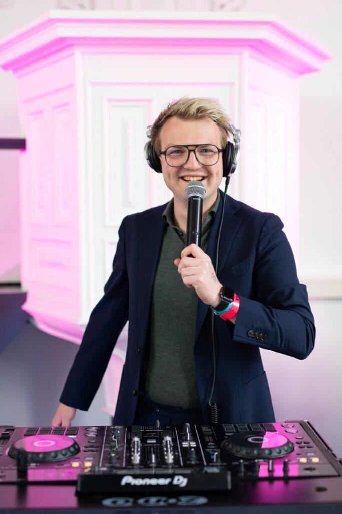 DJ Nicky Lorenzo
